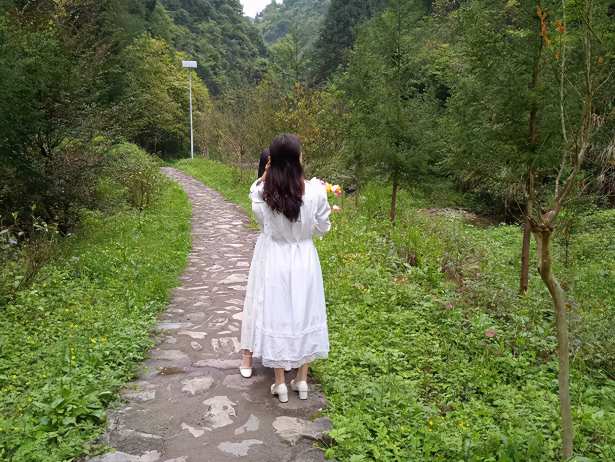 「今日作家」向卫华‖桃花谷（散文）