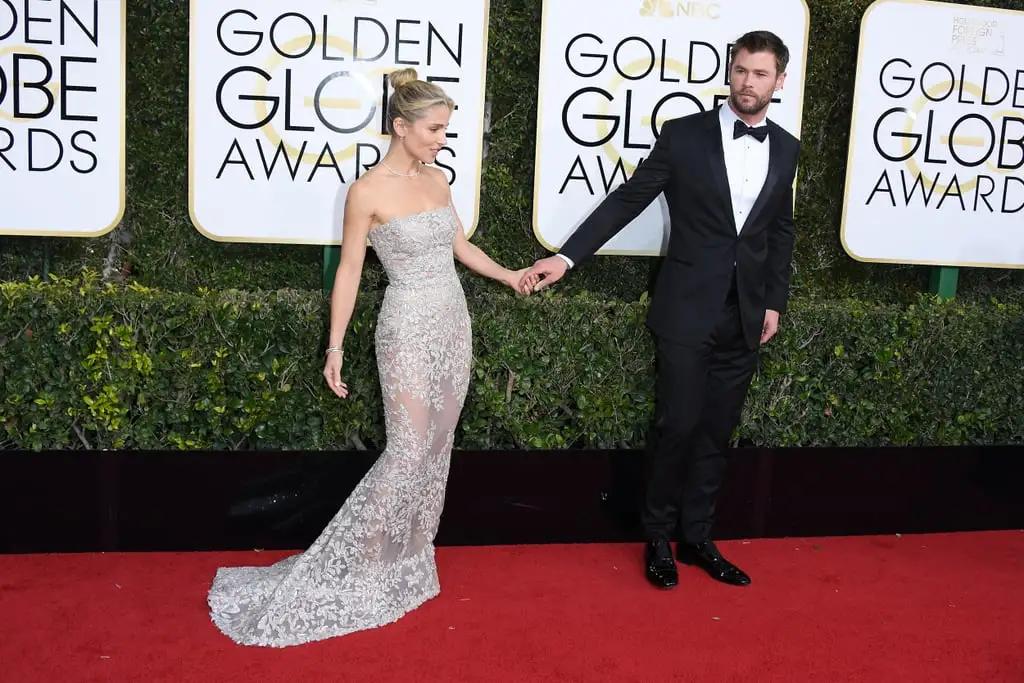 “闪婚”又如何？十年如一日地甜蜜着，他们甚至不用“秀”就能齁倒一大片