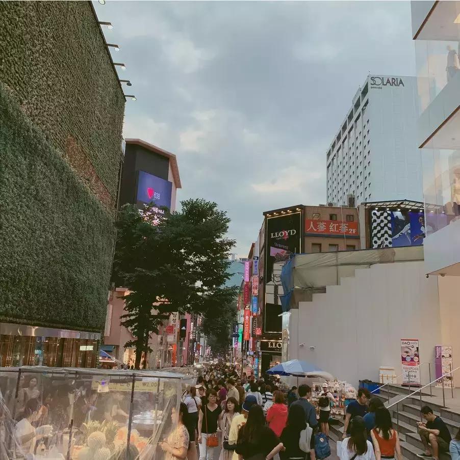 韩国首尔购物必去店,韩国探店必买清单