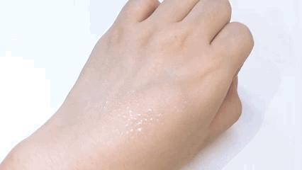 硬防晒和涂防晒哪个防晒效果更好,一年四季涂防晒和夏天涂防晒对比