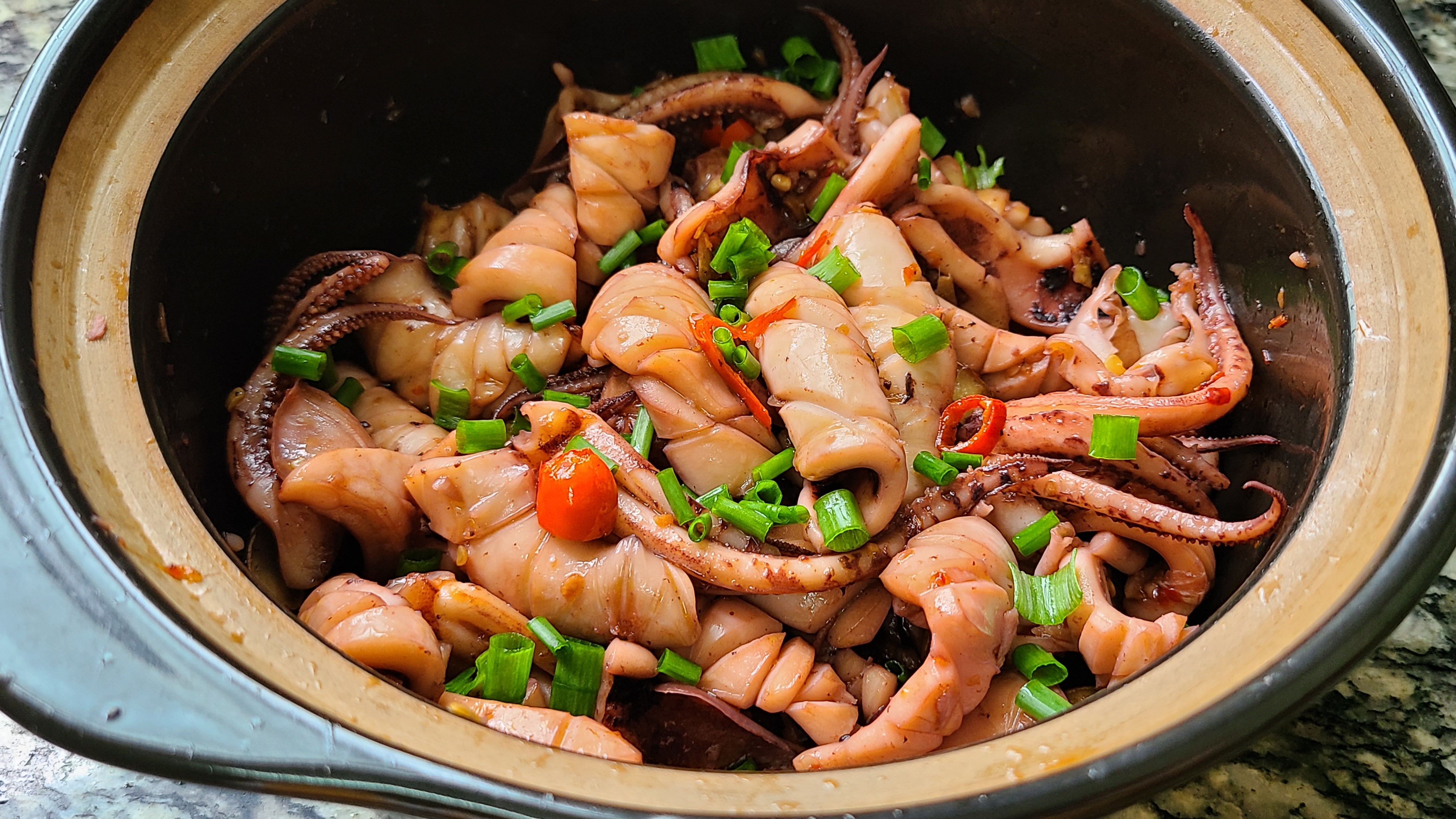 鱿鱼的做法大全简单易学,鱿鱼的家常做法鲜香味美好吃简单