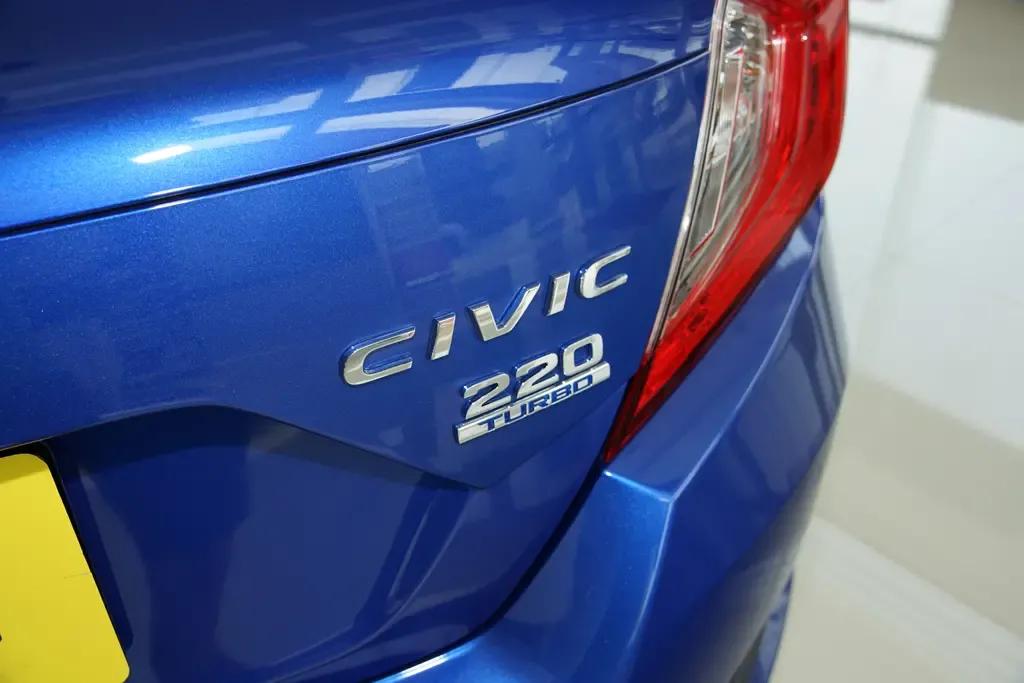 380tsi是2.0么,380tsi和45tfsi