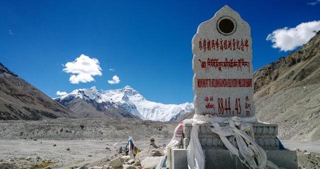 现在珠峰是8848还是8844,珠峰大本营是8848还是8844