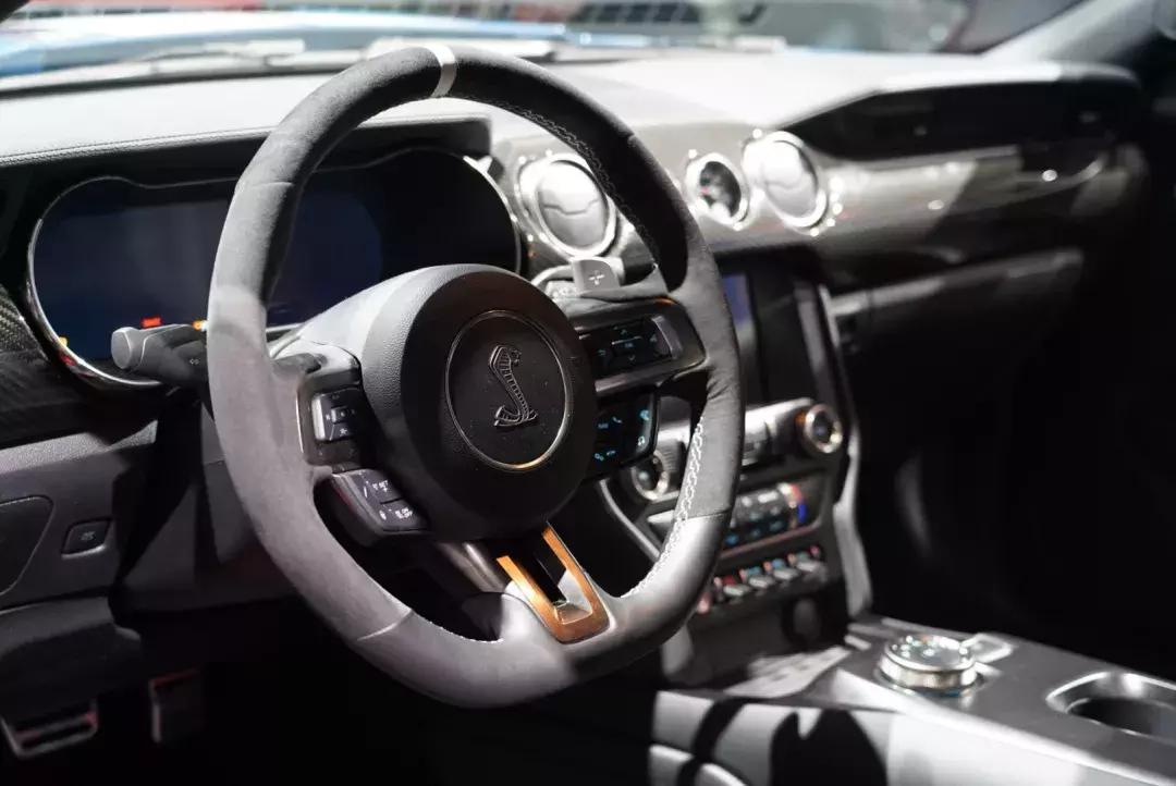 野马谢尔比gt500vs丰田supra,丰田supragt500终极版