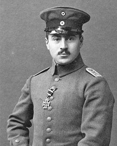 二战中600万犹太人死于纳粹，为什么唯独他被希特勒特赦？