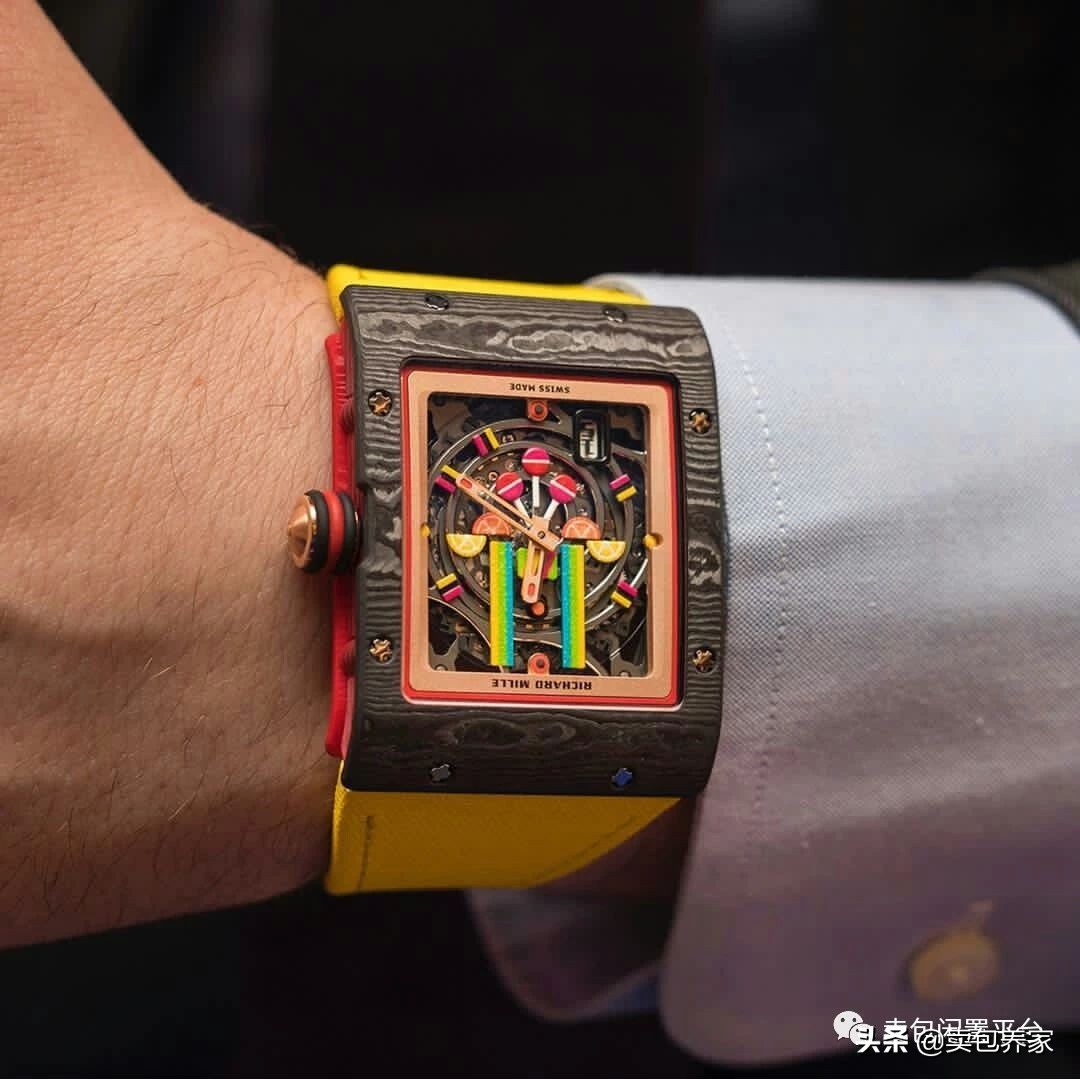 猝不及防的“硬核嗲”，RM这枚世界上最贵的“糖果”甜到你爆肝！