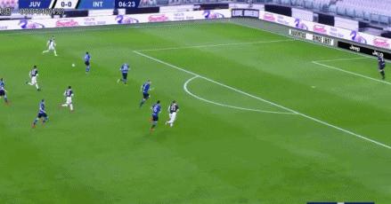 c罗这几年受到太多质疑,c罗被嘲笑获得金球