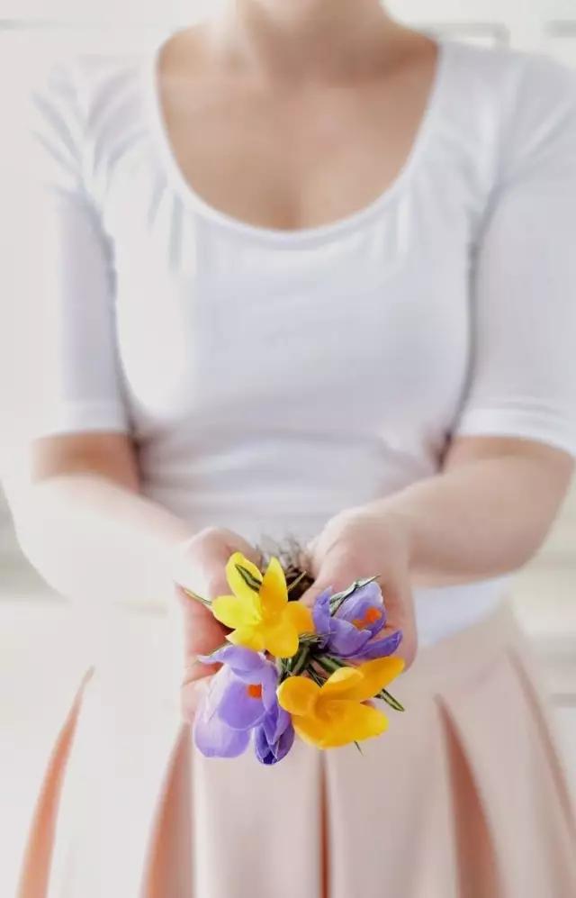 花店里面最贵的花多少钱一朵,花店一大束花的价格一般多少钱