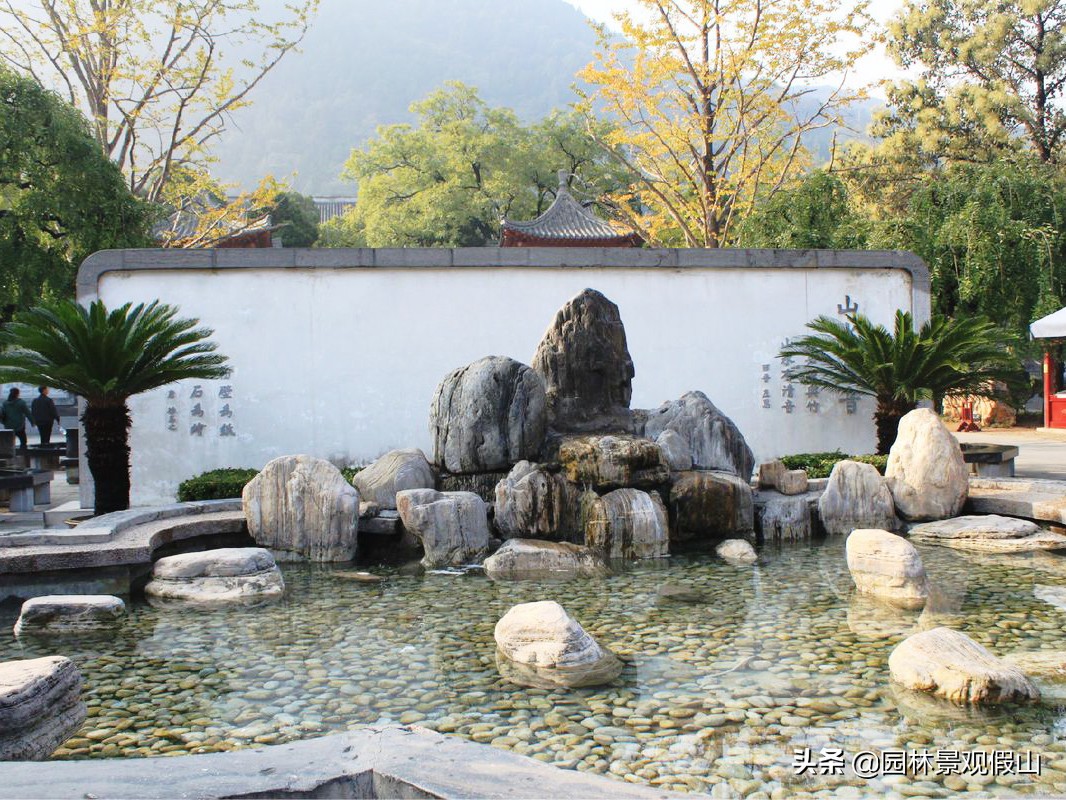 泰州假山鱼池施工费用,农村庭院鱼池假山制作全过程