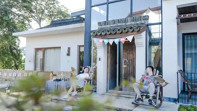 初夏品风凉饭，南北湖商玉客栈，推窗有山水