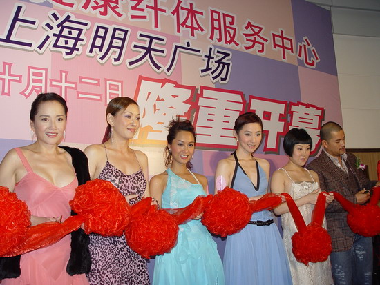 差点成为郭碧婷婶婶，如今的商界传奇，在爱情里手段不一般