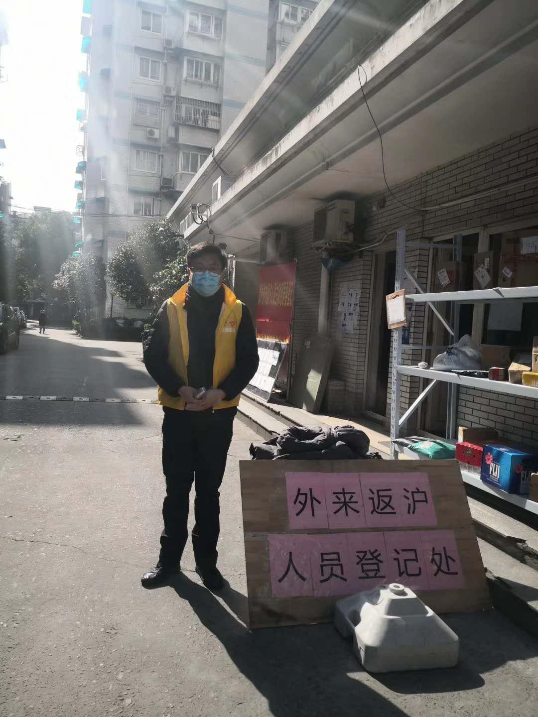 身边的人个个都优秀,身边的中大奖的人