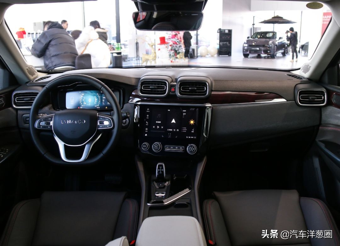 16万的本田*法大**PK混血高能！你愿意为个性买单吗？