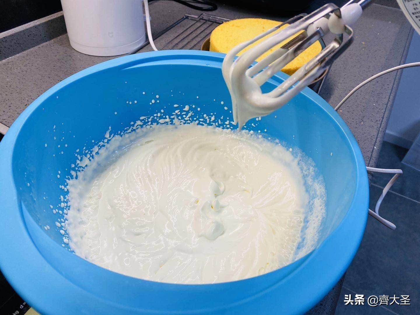 戚风蛋糕的做法烤箱版用什么,戚风蛋糕用烤箱做的教程家庭版