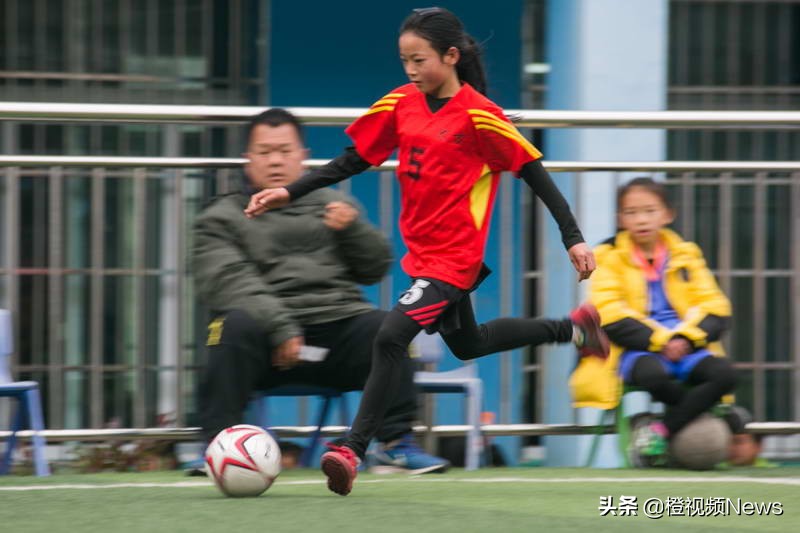 大方县新春篮球赛,大方一中小学足球赛