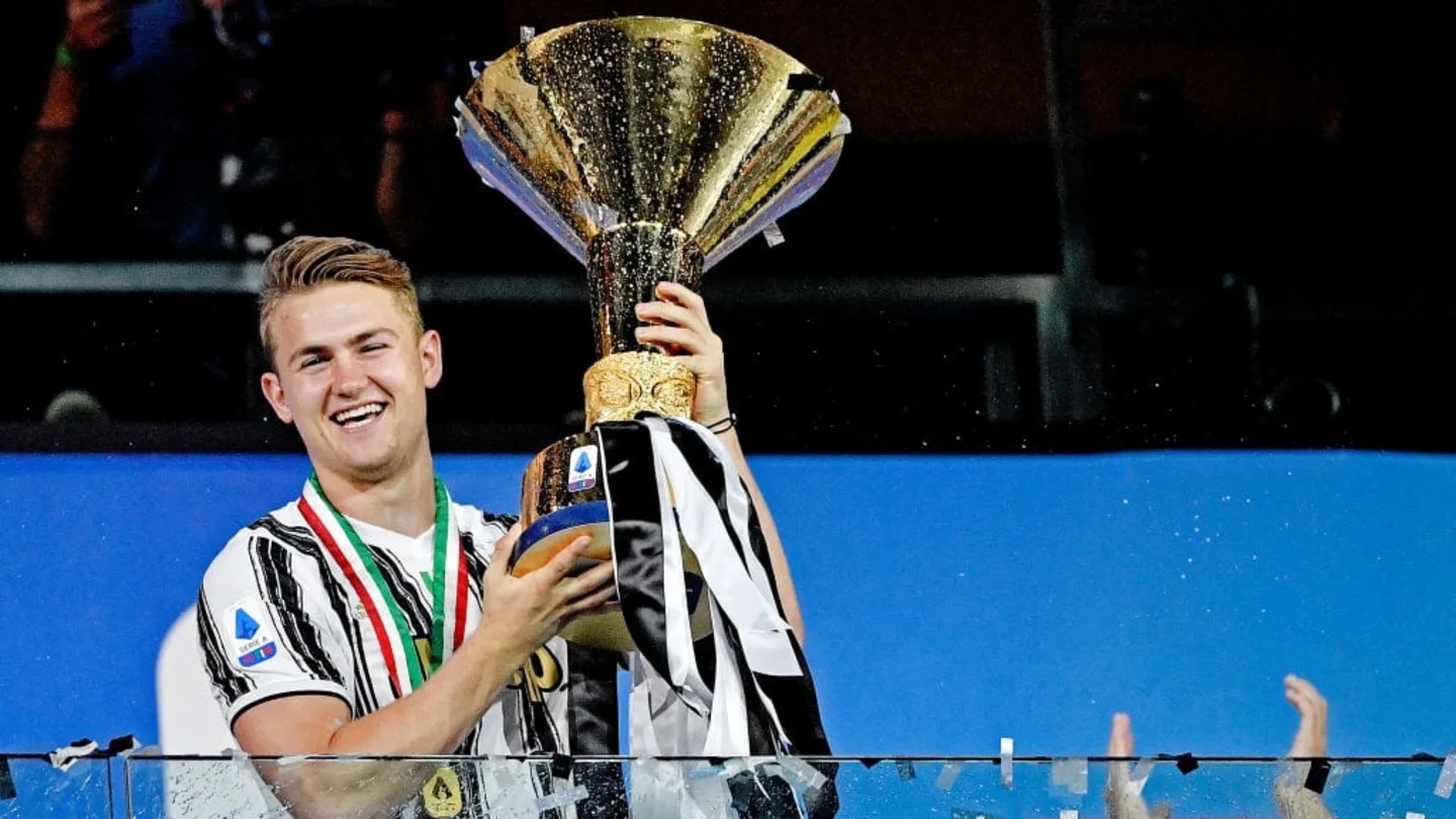 足坛历史排名前十的边后卫,足坛边后卫排行榜前五的球员