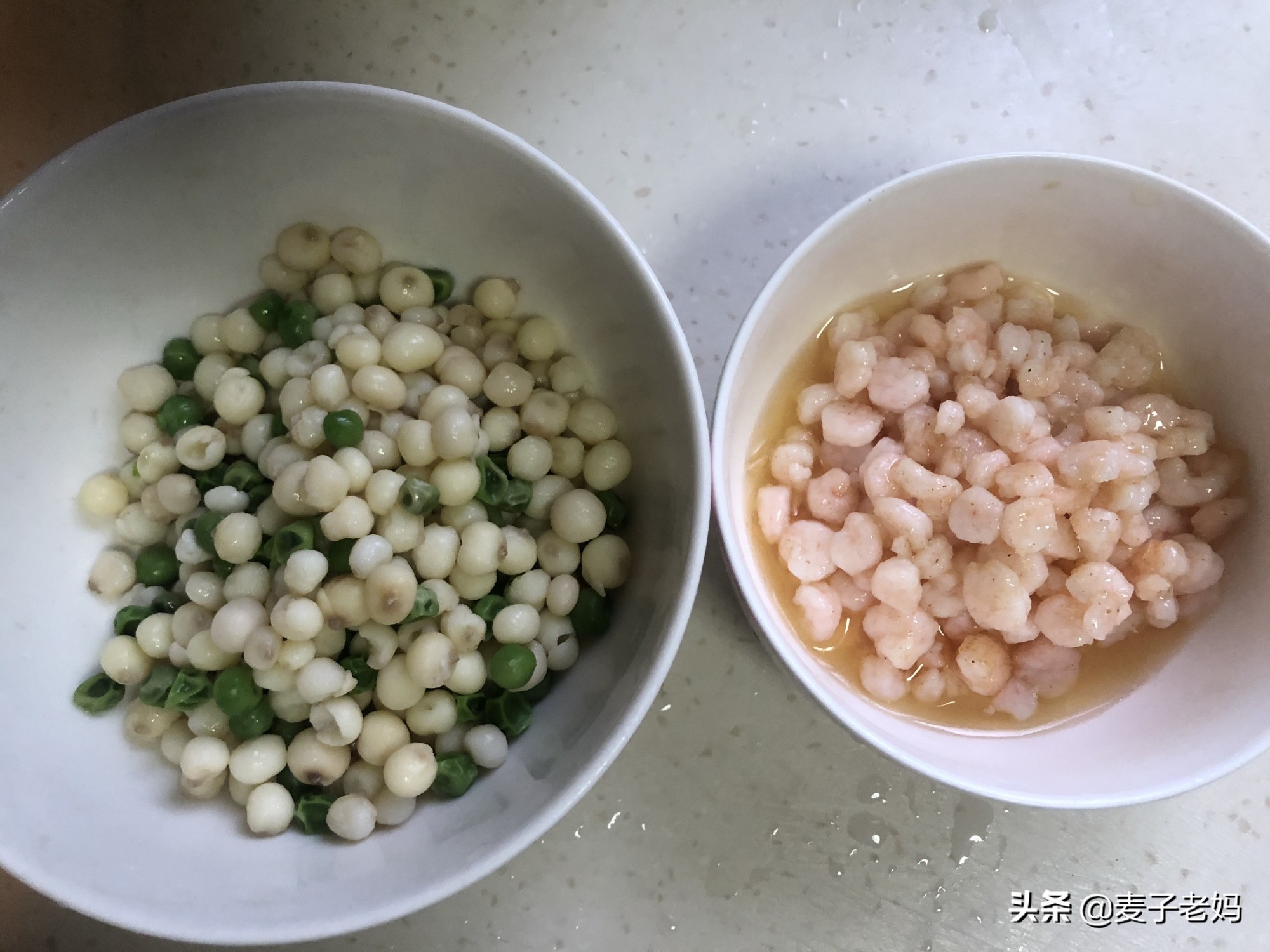 鸡头米炒虾仁酒店做法,鸡头米百合炒虾仁酒店做法