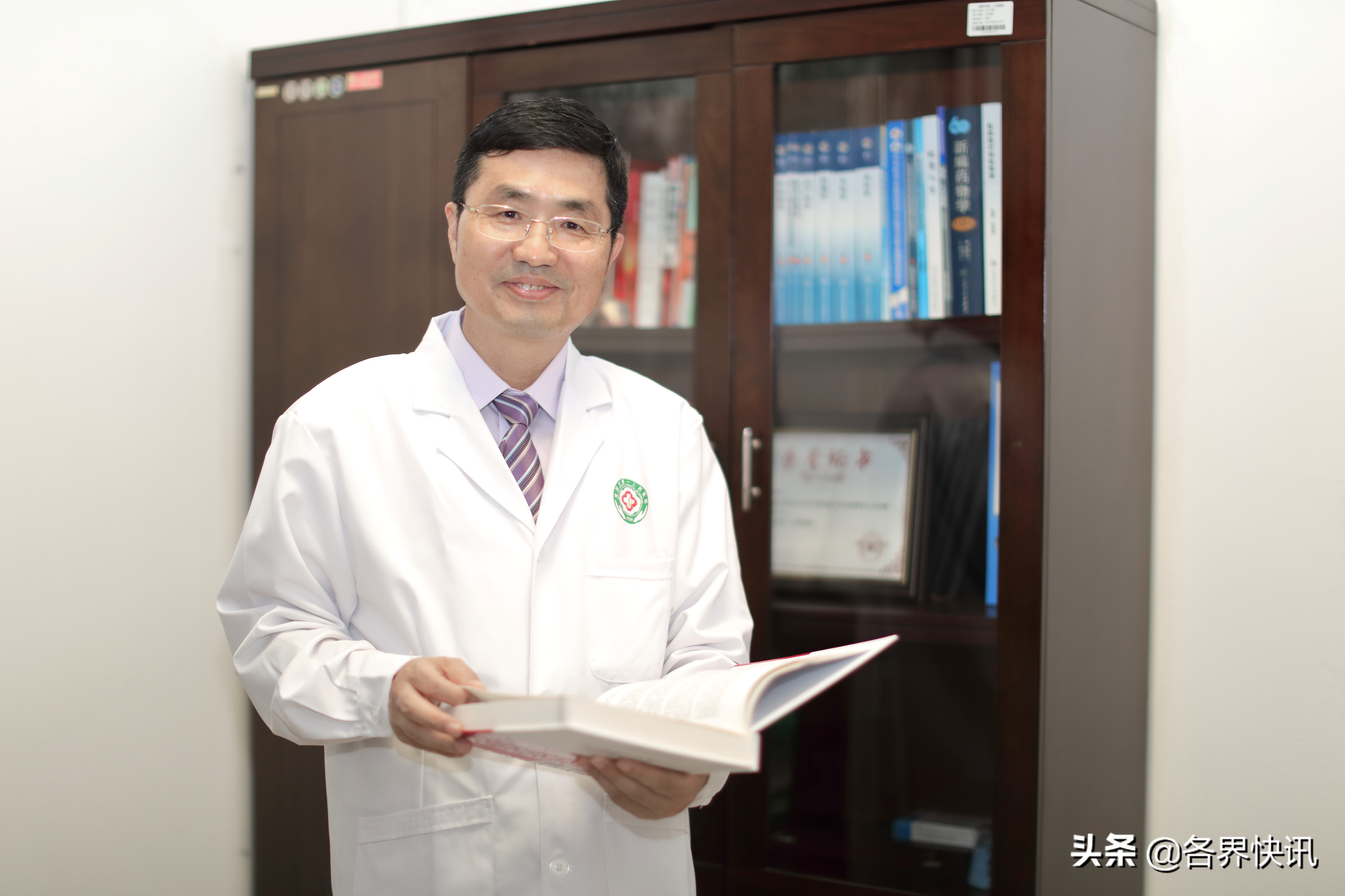 拳拳赤子心殷殷健康情---记咸阳市第一人民医院卢健