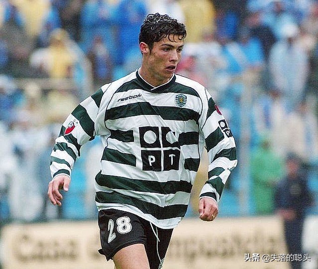 足球运动员增肌有什么弊端,足球运动员肌肉膨胀