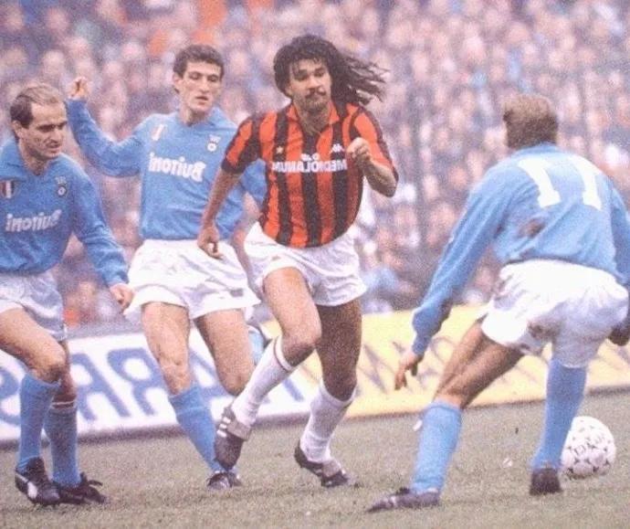 金球那些事儿：1987年，古力特——横空出世的黑郁金香全能战士