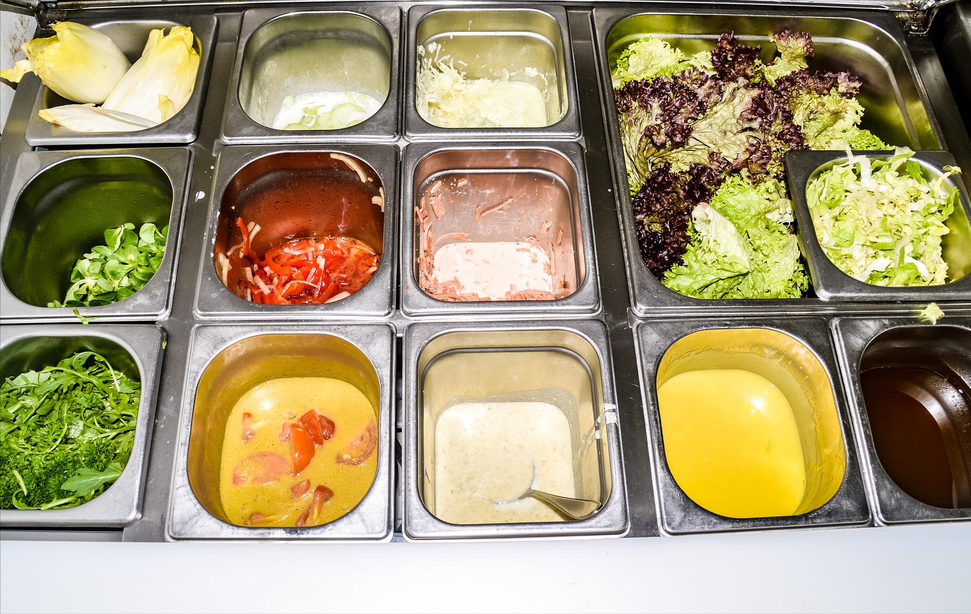 采收“夫妻创业”！小餐饮将会正遭到“野蛮人侵略”