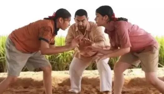 摔跤吧爸爸电影中国语言,摔跤吧爸爸视频素材