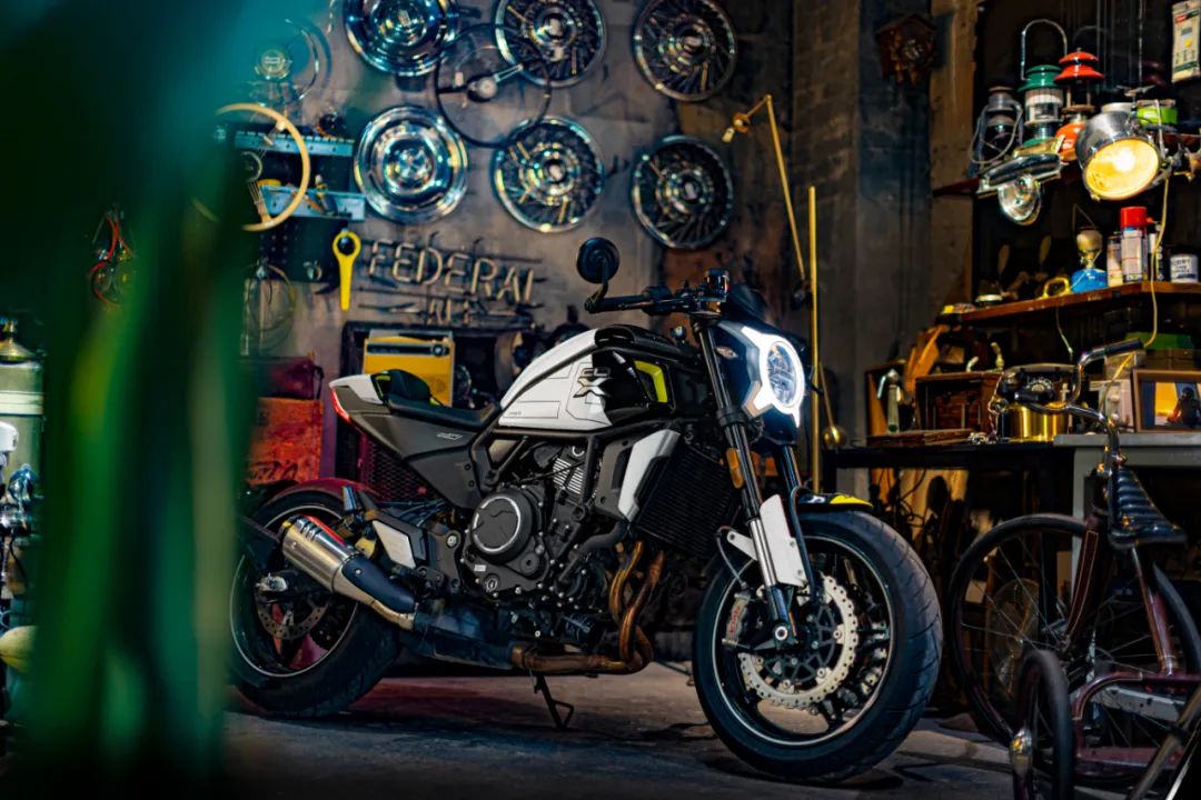 春风700cl-xsport百公里加速,春风700cl-xsport运动版呆子测评