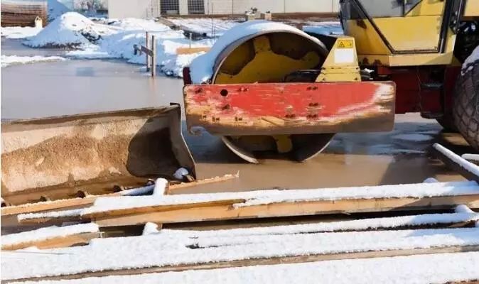 混凝土冬季施工应注意哪些事项,混凝土冬季施工要注意哪些措施