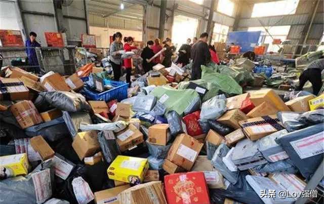 快递小哥上门取件驿站有收入吗,取快递的驿站靠啥收费