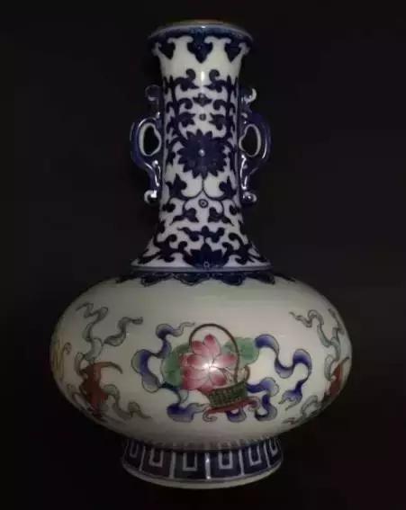 瓷器色彩去哪儿鉴定,怎么鉴定瓷器的纹饰年代