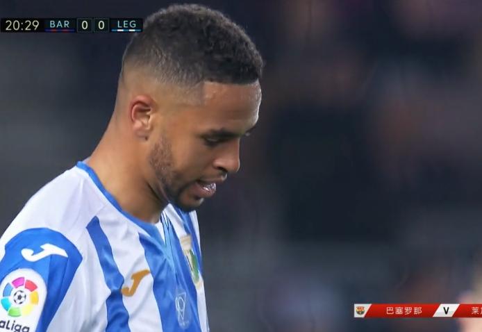 国足留洋精彩集锦,刘洋国足传中