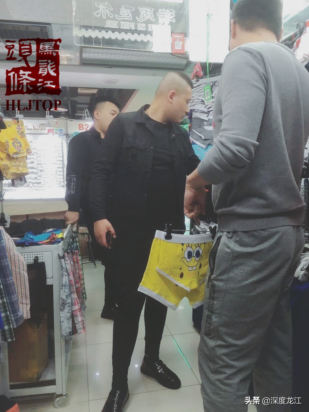 【冰城浮生记】“金太阳”老冀：看不到实体店曙光却依然守护希望