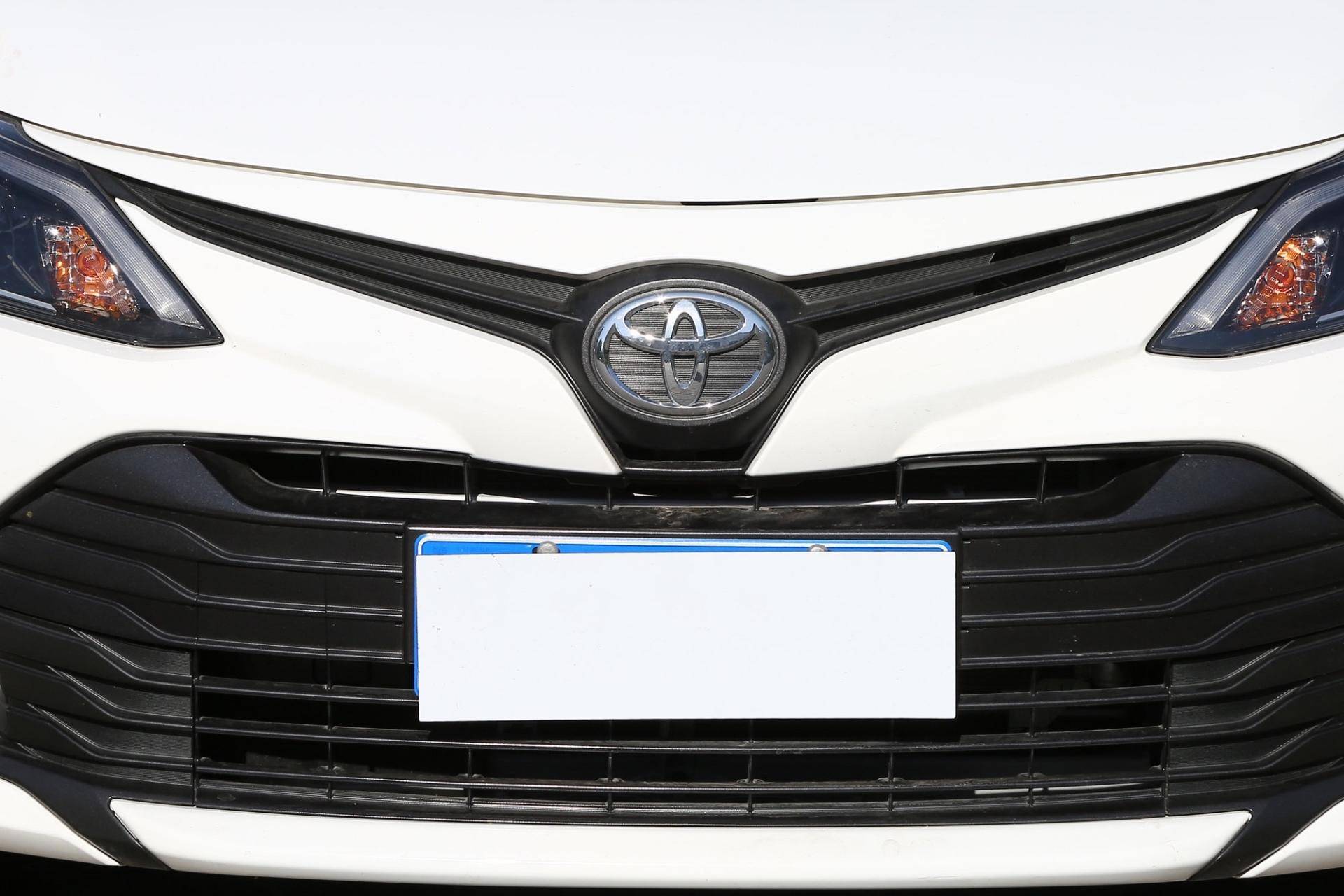 卡罗拉vs赛欧3,雪佛兰赛欧1.3自动挡和丰田卡罗拉