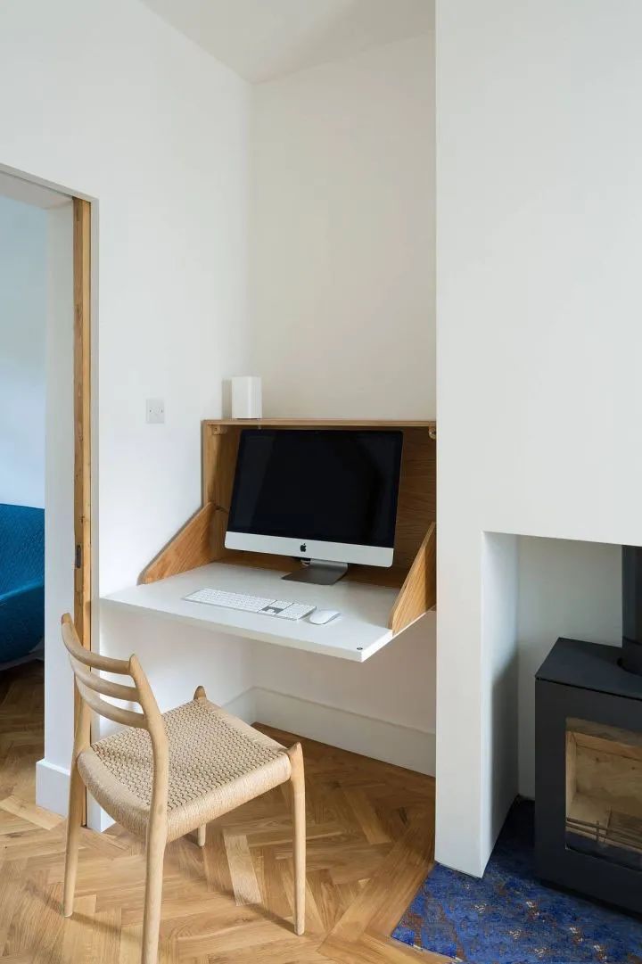 书桌玻璃面的好还是木质的好,实木书桌高端实木书桌