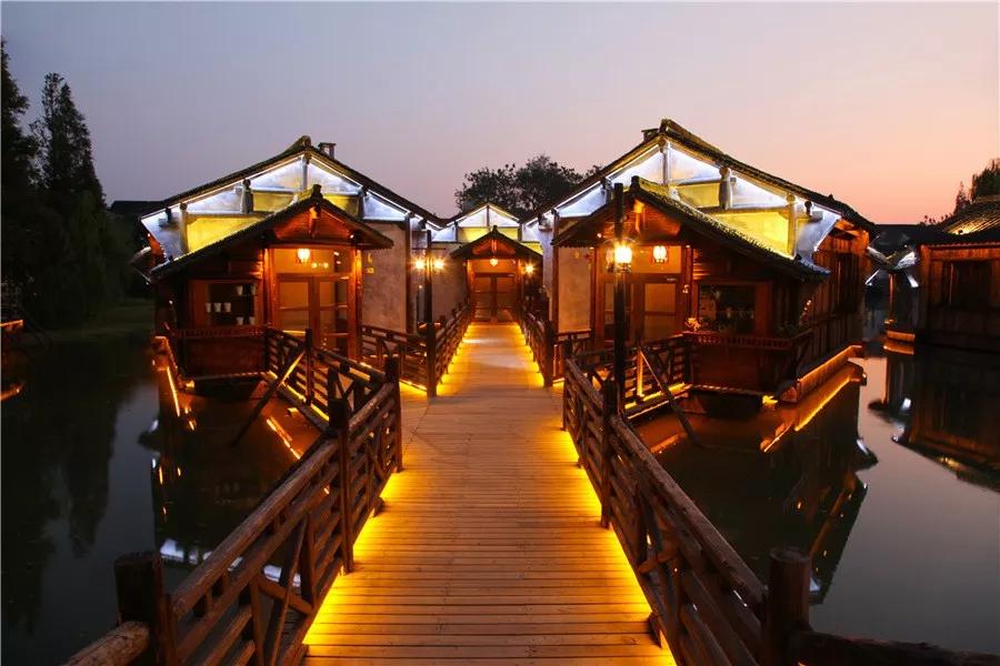 乌镇西栅里面的酒店推荐,乌镇西栅环境最好的酒店是哪家