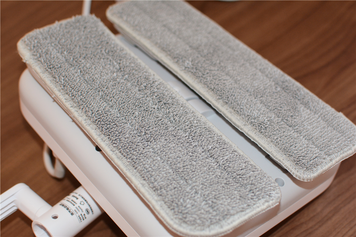 小米有品众筹上线洒哇地咔蒸汽拖把，即拖即干，性价比超高