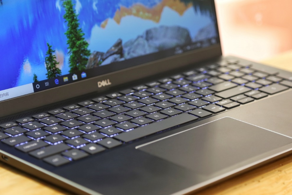 新款戴尔灵越7000评测,戴尔灵越7000系列笔记本测评