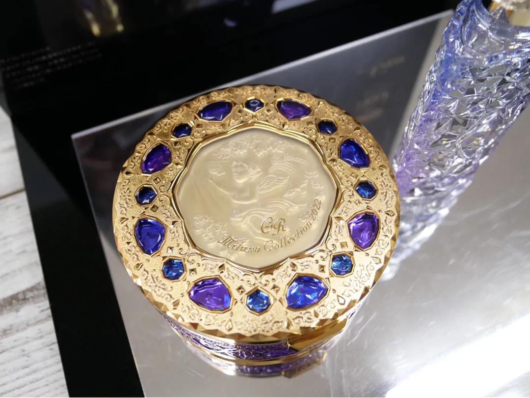 黛珂蜜粉和玫珂菲蜜粉哪个好用,黛珂蜜粉和nars蜜粉哪个好