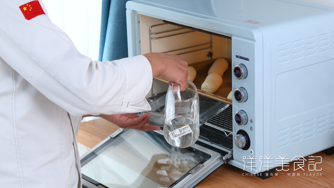 网红最新爆款面包的做法,网红鲜奶黄油面包做法大全