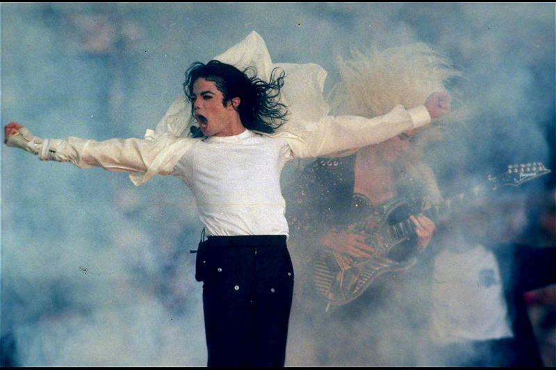 音乐之神迈克尔杰克逊,迈克尔杰克逊动感摇滚英文歌曲