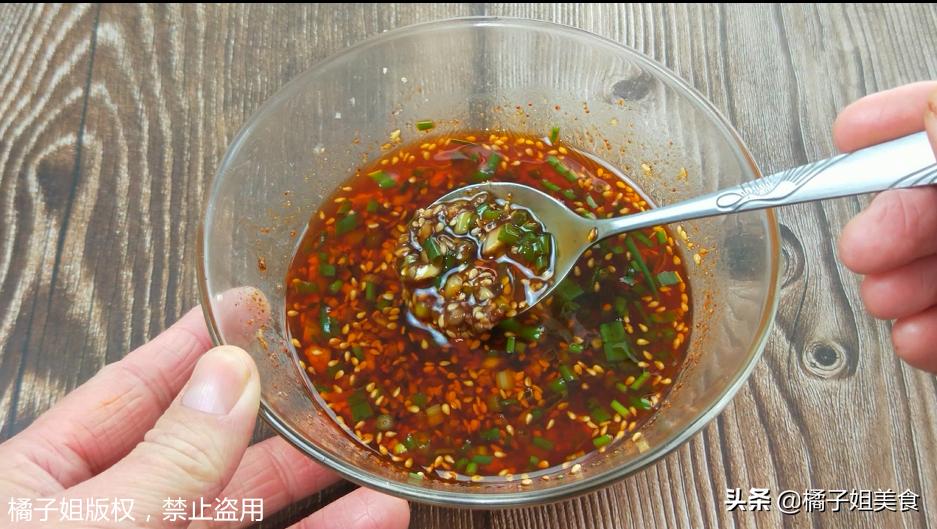 万能调料汁简单做法,万能调料汁的做法第一美食