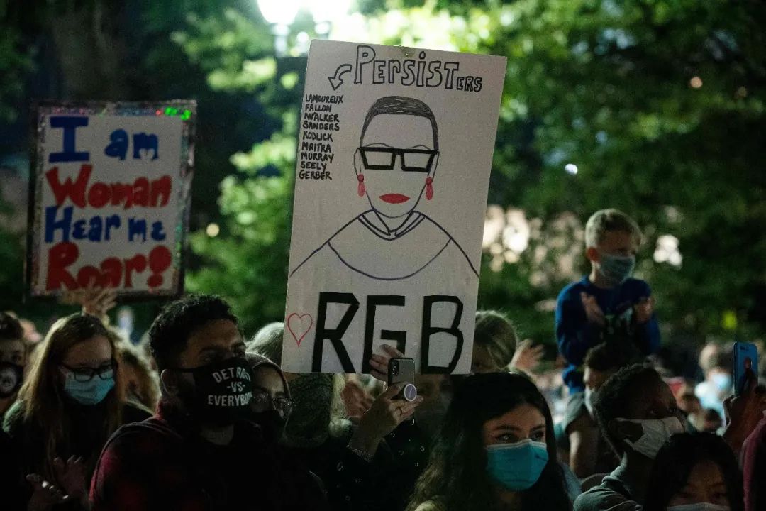 金智英的一生,八二年金智英