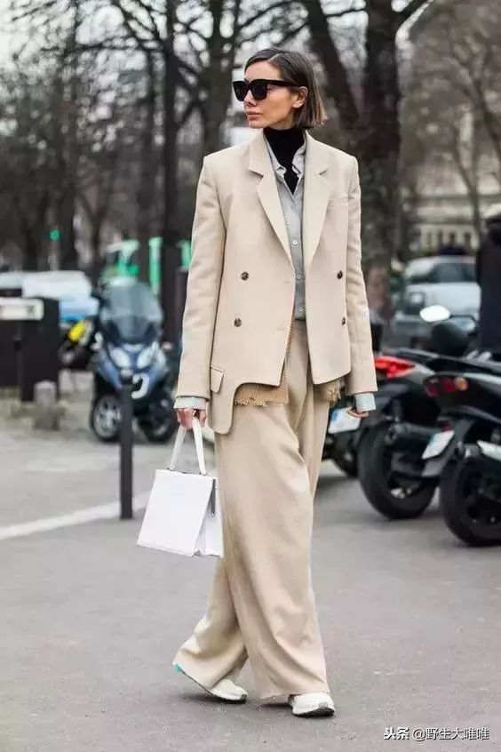 春天穿这些颜色真是美爆了,冬天穿这些颜色真的太美了