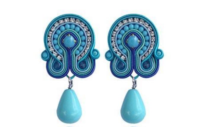 适合异国风格的首饰,简单到极致的奢华首饰