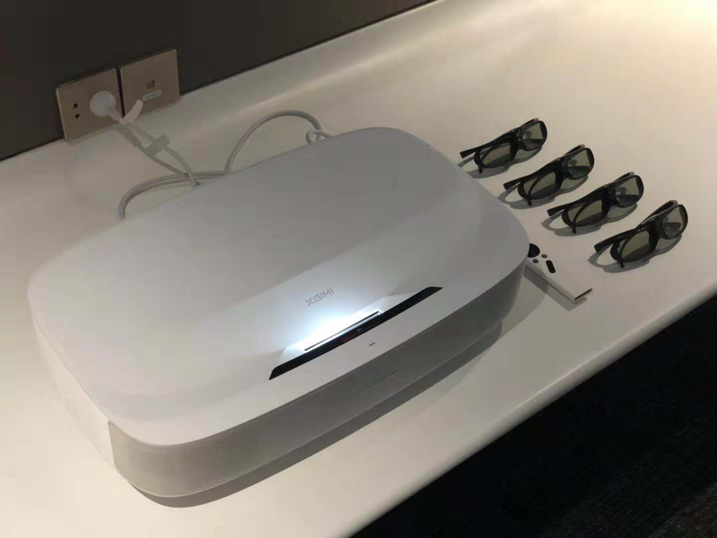 8k激光电视更清晰,5000流明以上4k激光电视