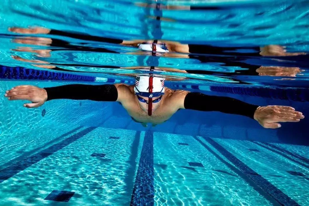 三个步骤学会蛙泳腿,13岁蛙泳教学