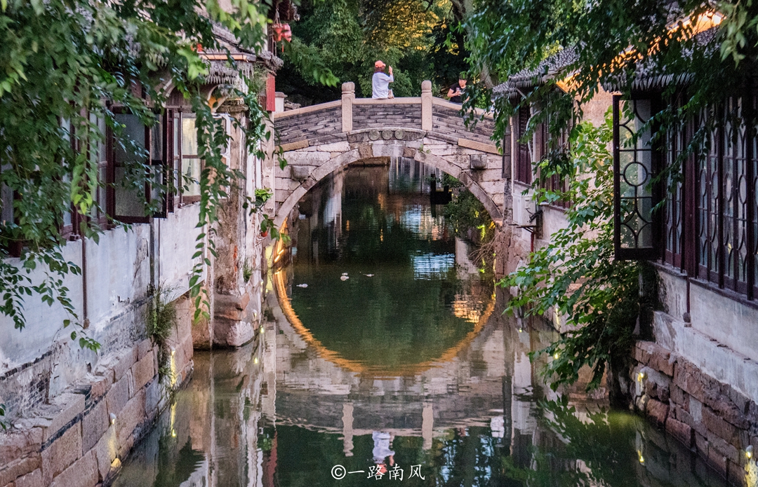 苏州一千年免费的古镇,苏州千年古镇
