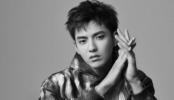 追星一定要理智不要盲目跟风,不理智粉丝为追星做出的极端事件