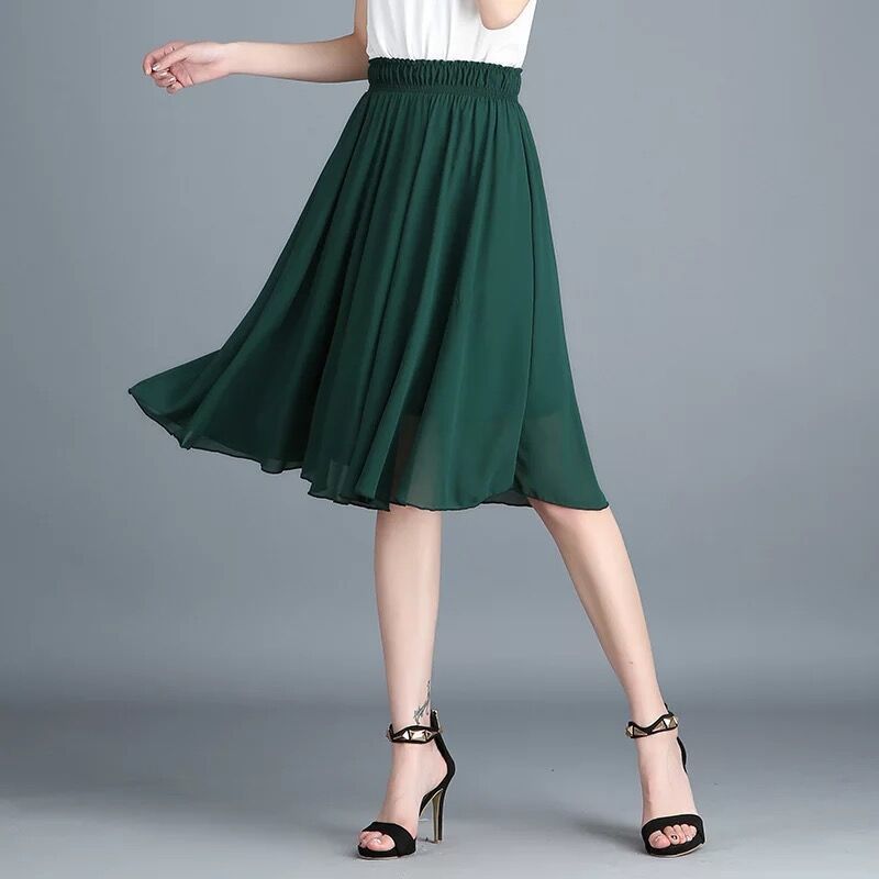 40岁女人穿什么半身裙显优雅,30岁的女人应该穿什么样的半身裙