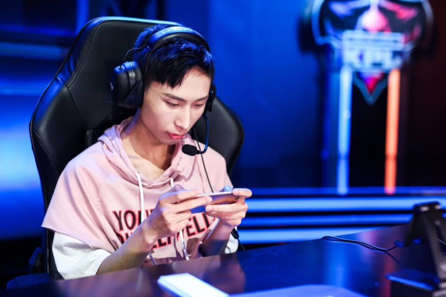 梦泪为什么不和张大仙开黑,梦泪为什么不和张大仙玩